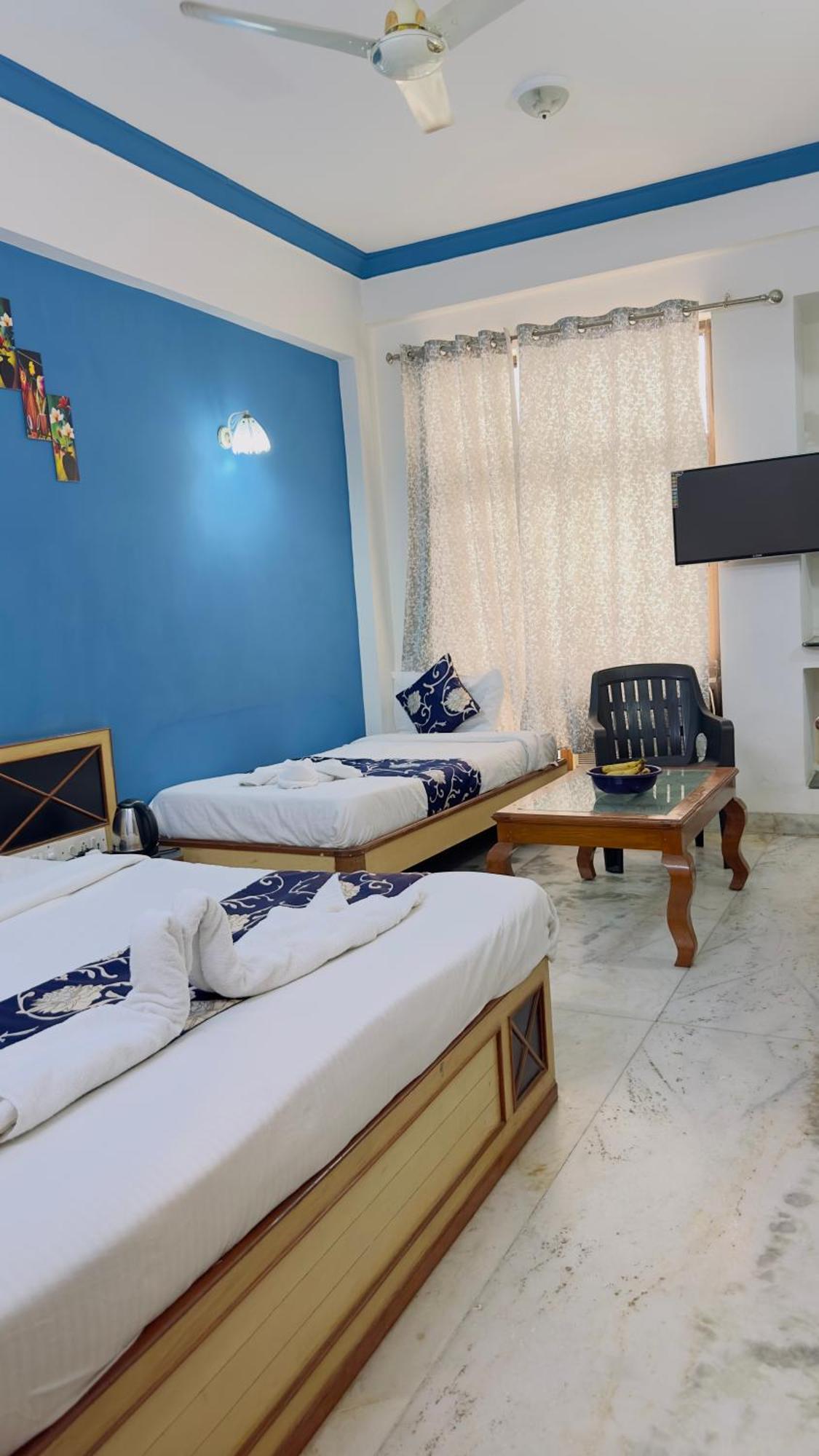 Hotel Indore Palace - Feel At Home Shirdi Extérieur photo