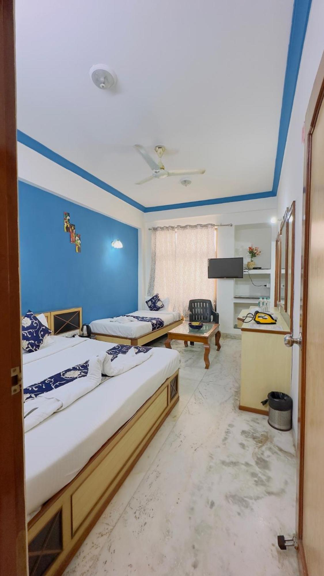 Hotel Indore Palace - Feel At Home Shirdi Extérieur photo