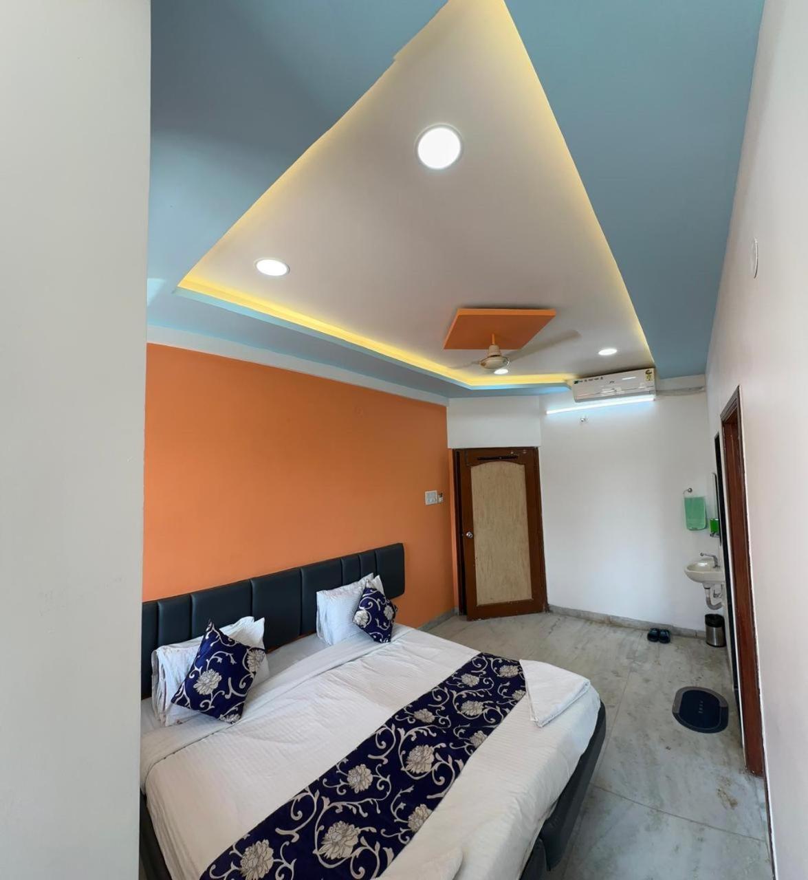 Hotel Indore Palace - Feel At Home Shirdi Extérieur photo